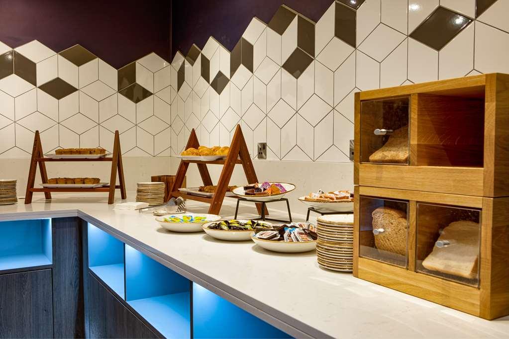 Doubletree By Hilton London Elstree 호텔 보어햄우드 외부 사진