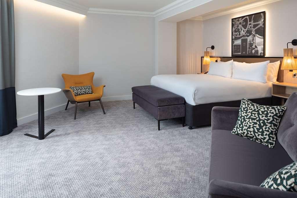 Doubletree By Hilton London Elstree 호텔 보어햄우드 객실 사진