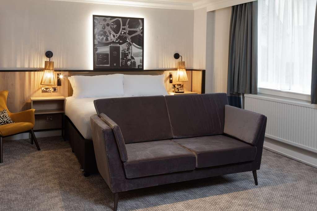 Doubletree By Hilton London Elstree 호텔 보어햄우드 객실 사진